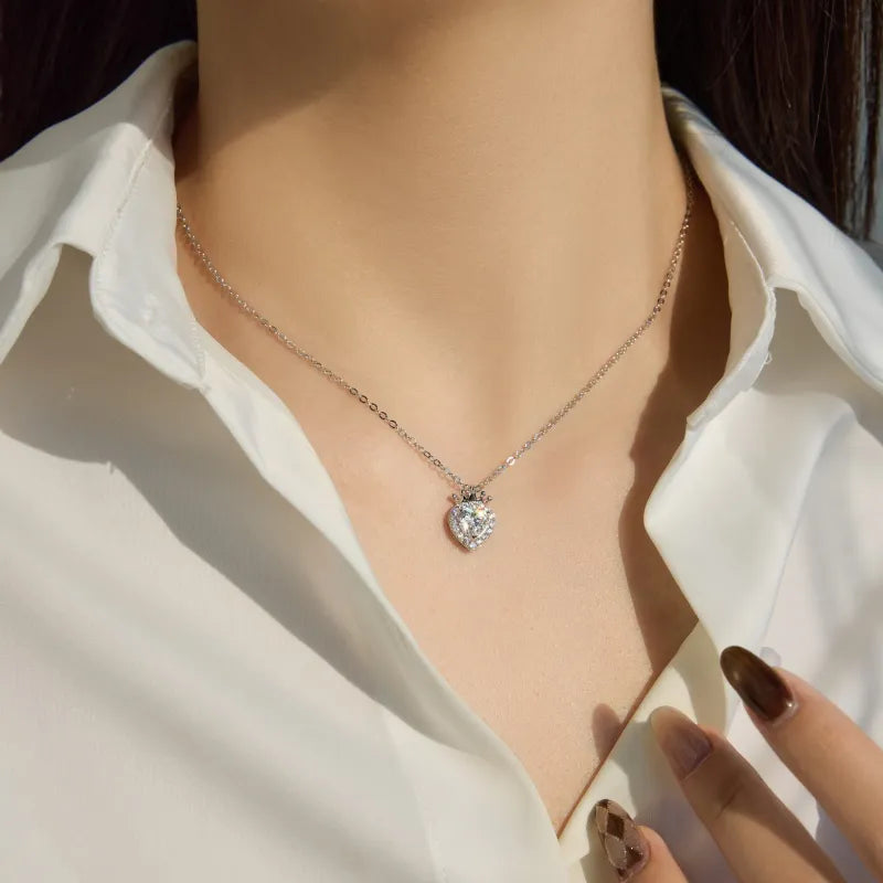 Silver S925 Crown Heart Zircon Necklace